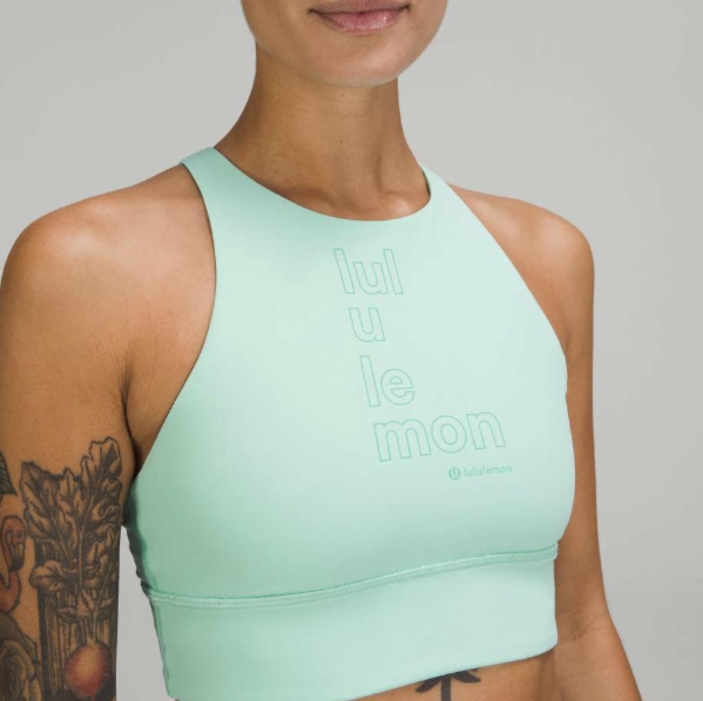 Lulu lemon sports bra